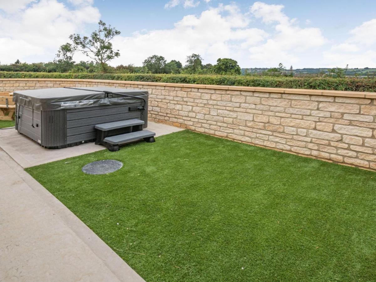 Apartamento Bears Court Cheltenham Exterior foto