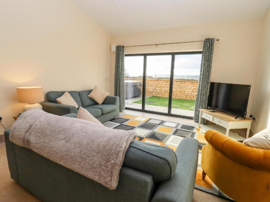 Apartamento Bears Court Cheltenham Exterior foto