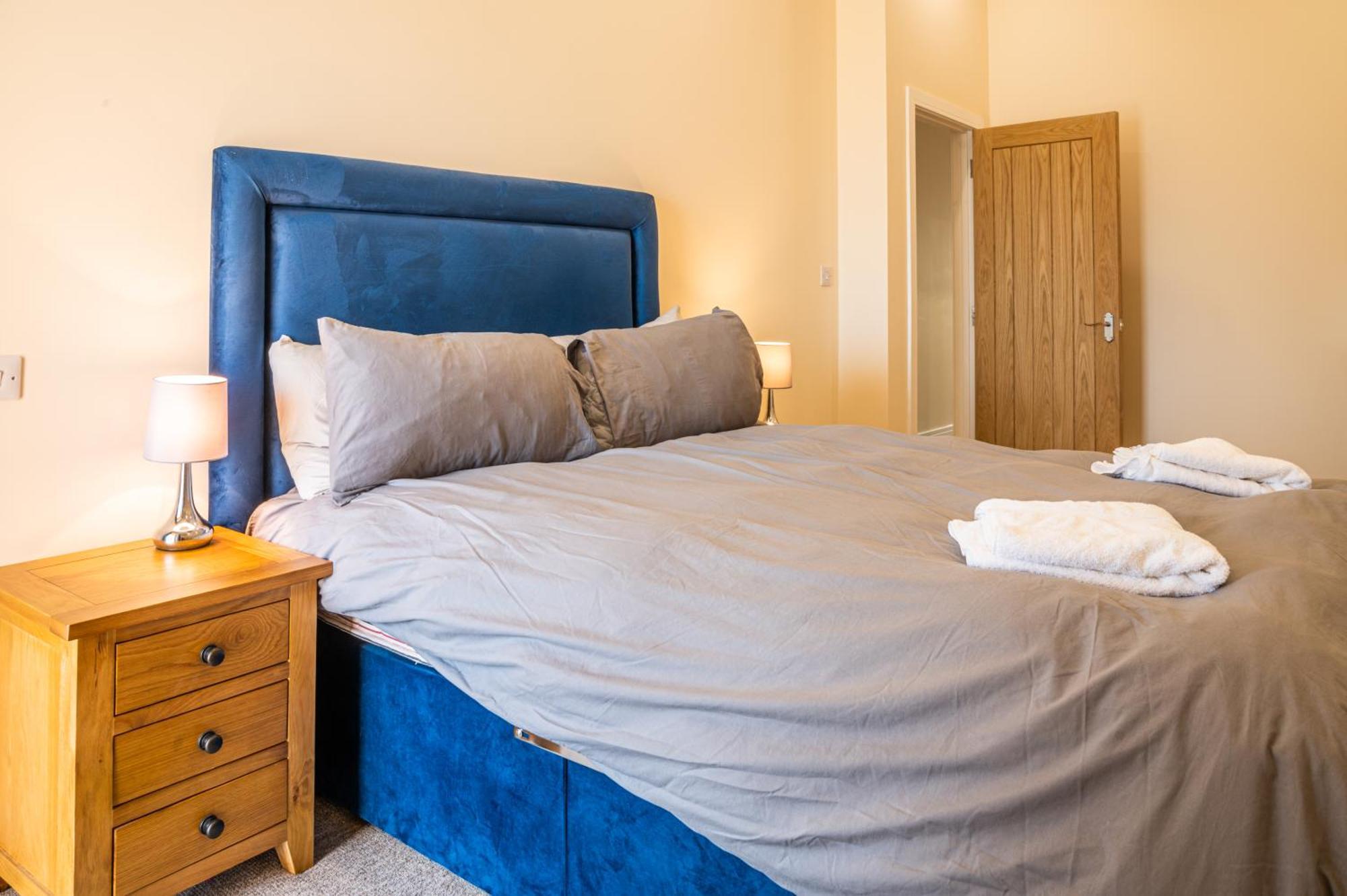 Apartamento Bears Court Cheltenham Exterior foto
