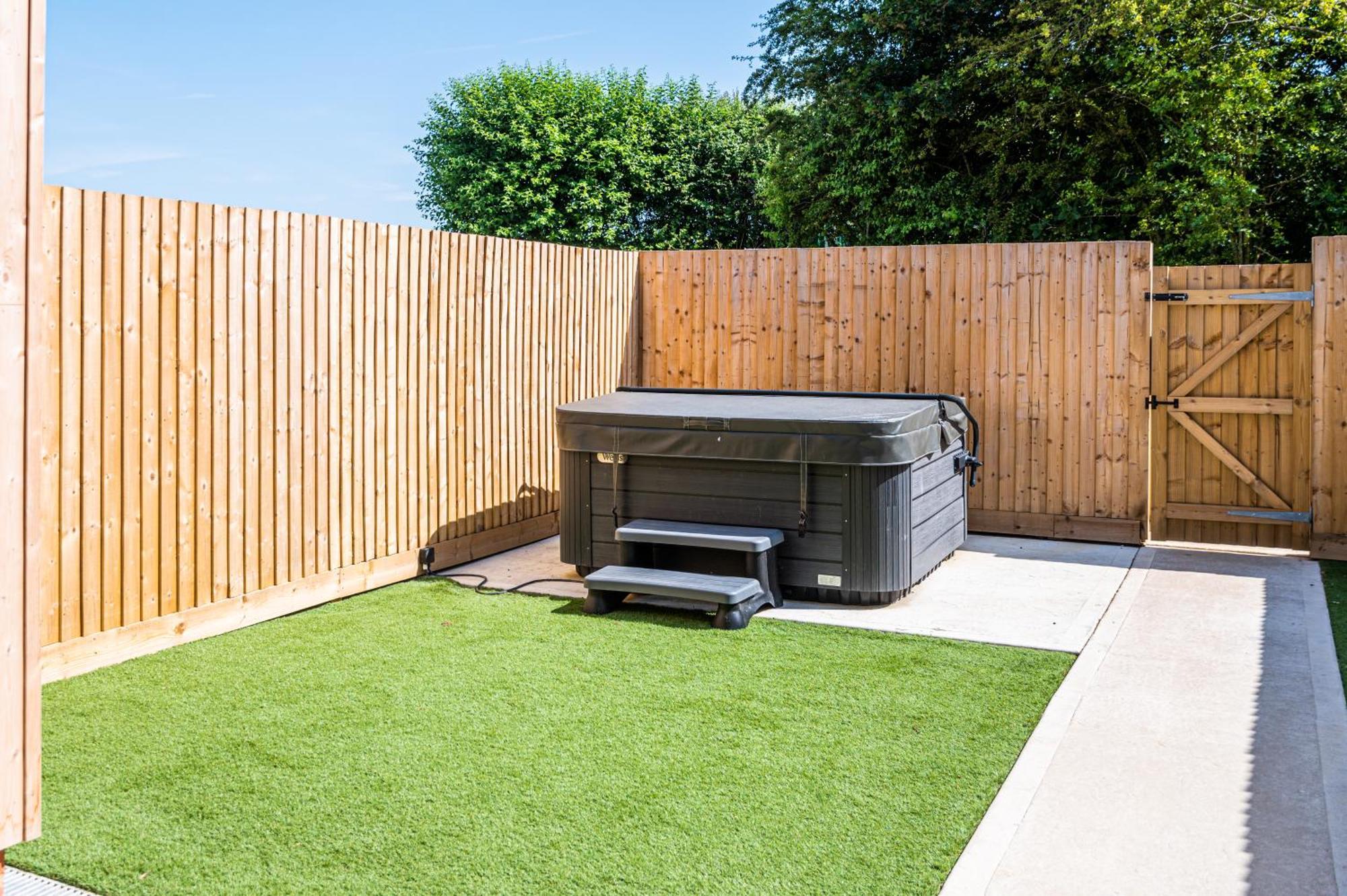 Apartamento Bears Court Cheltenham Exterior foto
