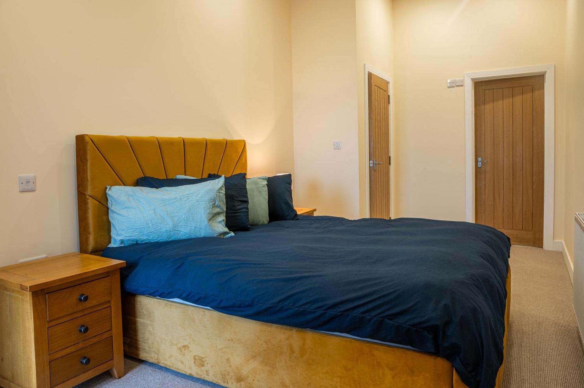 Apartamento Bears Court Cheltenham Exterior foto